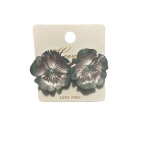 AND LOVELY GRAYISH BLUE EARRINGS